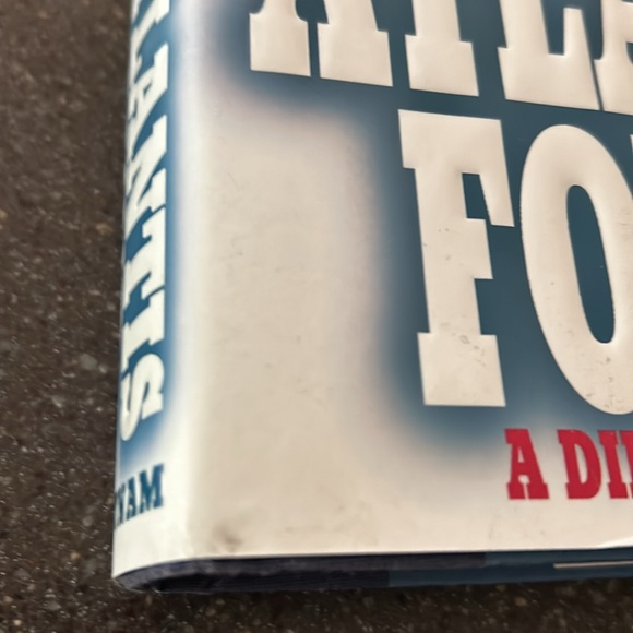 Atlantis Found - A Dirk Pitt Novel by Clive Cussler - Picture 9 of 10